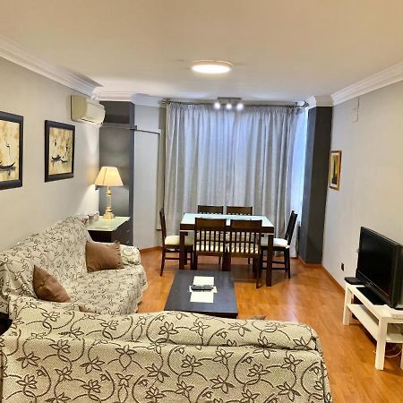 Apartamento Acogedor, Excelente Ubicacion, 10 Min Centro Lägenhet Sevilla Exteriör bild