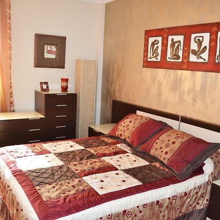 Apartamento Acogedor, Excelente Ubicacion, 10 Min Centro Lägenhet Sevilla Exteriör bild