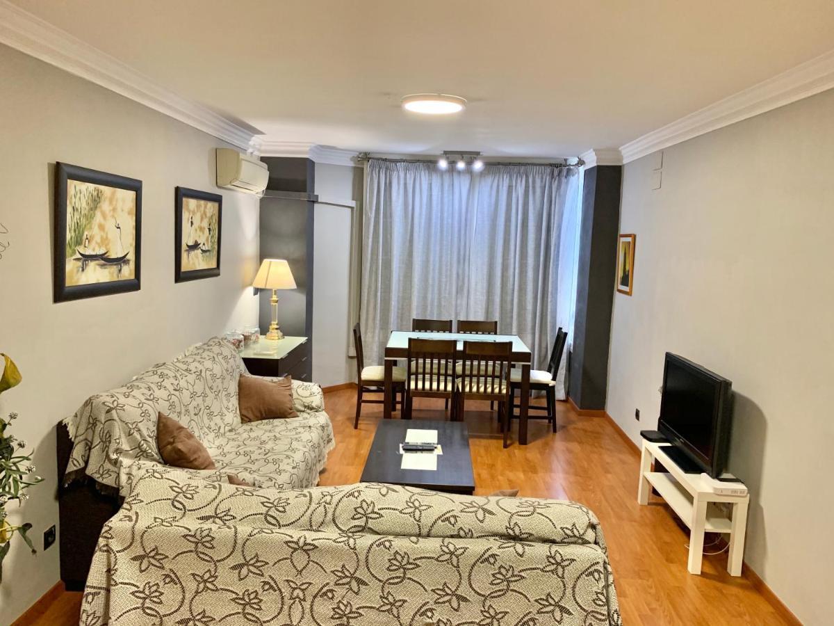 Apartamento Acogedor, Excelente Ubicacion, 10 Min Centro Lägenhet Sevilla Exteriör bild
