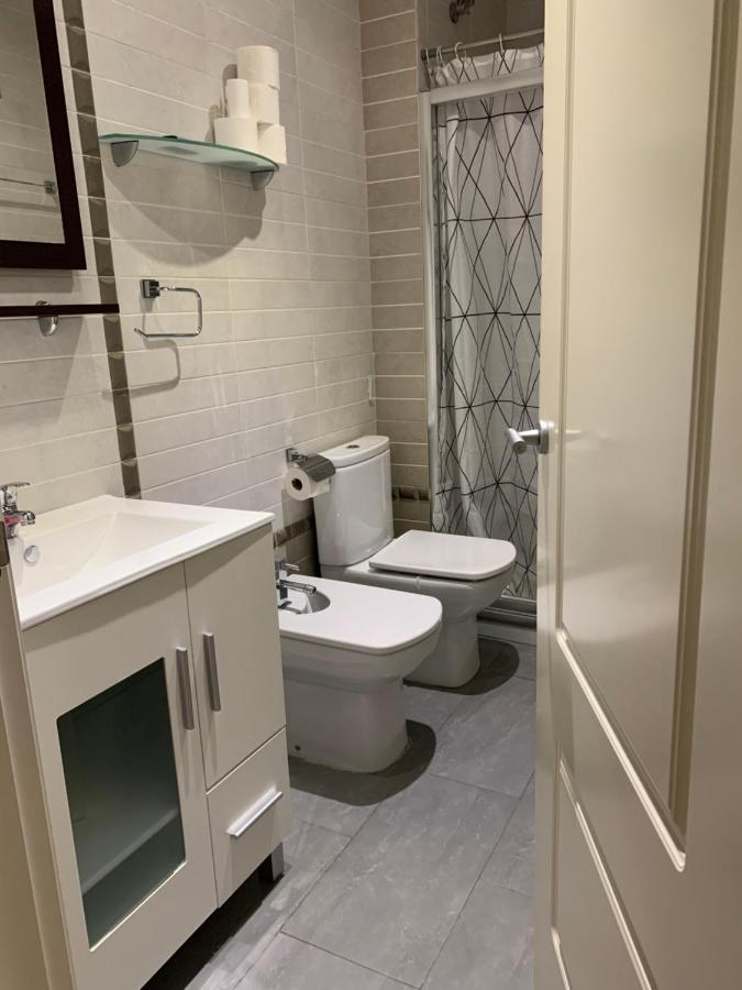 Apartamento Acogedor, Excelente Ubicacion, 10 Min Centro Lägenhet Sevilla Exteriör bild