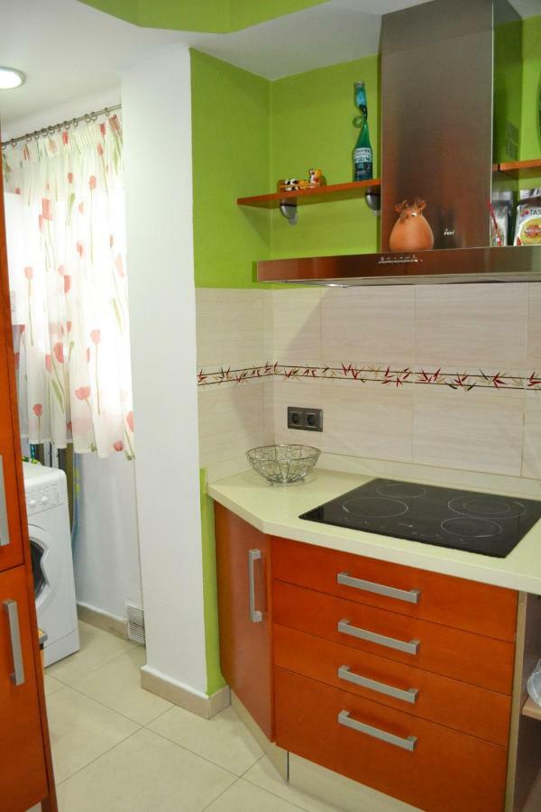 Apartamento Acogedor, Excelente Ubicacion, 10 Min Centro Lägenhet Sevilla Exteriör bild